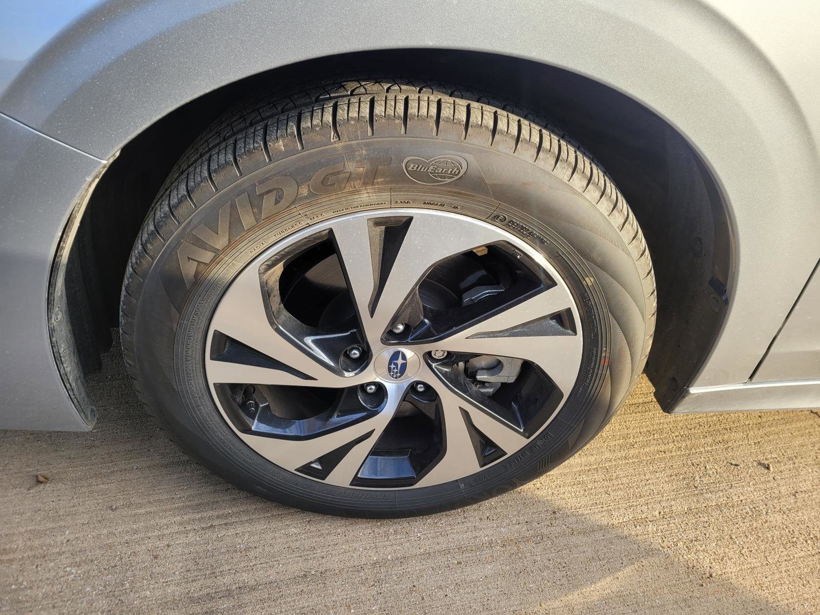 Used 2025 Subaru Legacy Premium image 2