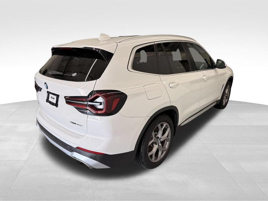 Used 2023 BMW X3 xDrive30i w/ Premium Package AWD/4WD image 6