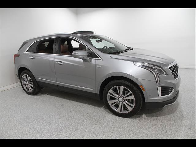 Certified 2025 Cadillac XT5 Premium Luxury w/ Technology Package AWD/4WD video 1