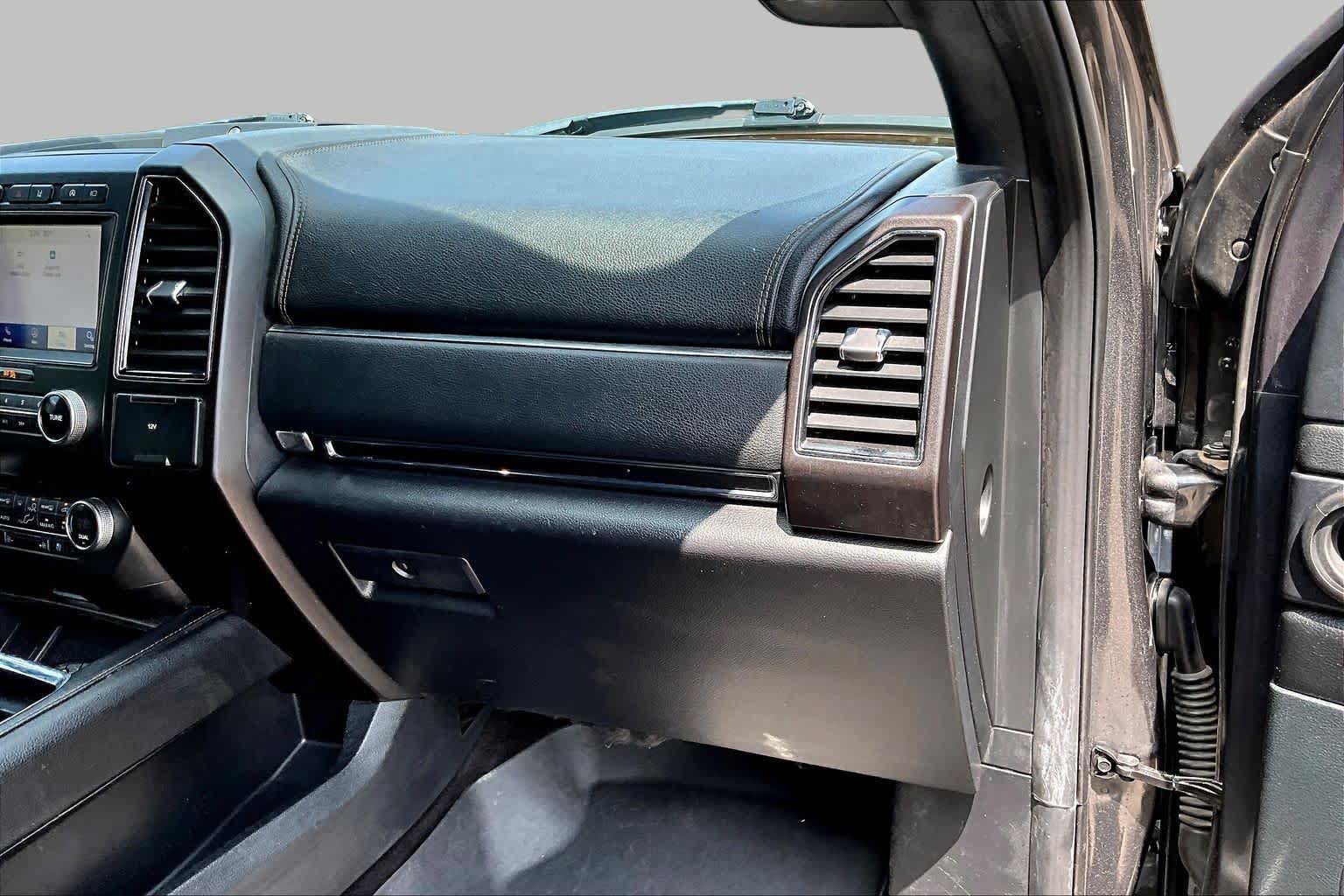 Used 2020 Ford Expedition Limited w/ Special Edition Package RWD image 19