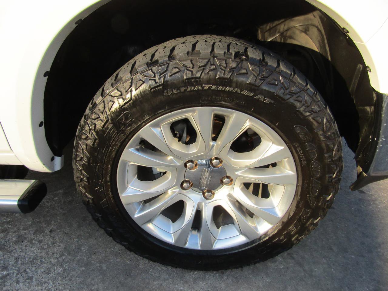 Used 2014 RAM 1500 Laramie Longhorn w/ Convenience Group image 8