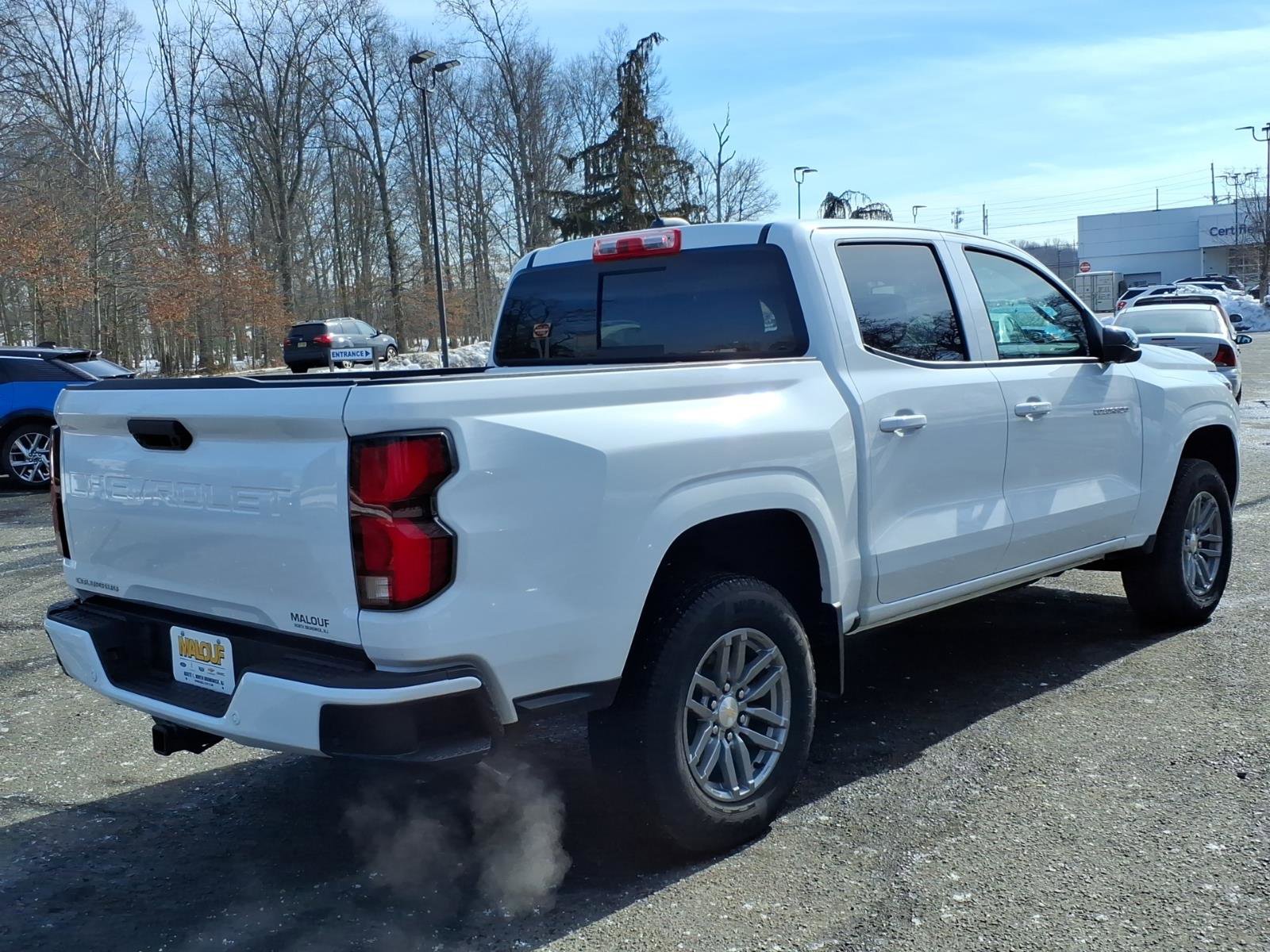 Used 2025 Chevrolet Colorado W/T w/ Advanced Trailering Package RWD image 6