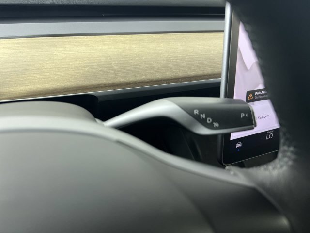 Used 2023 Tesla Model Y Performance AWD/4WD image 15