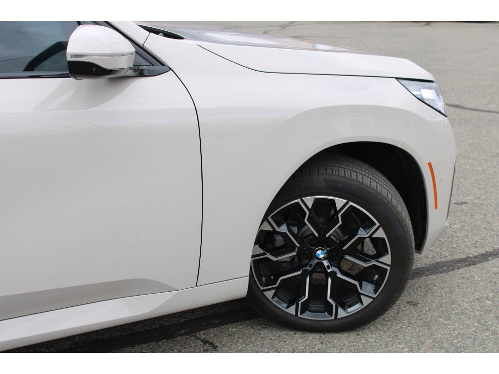 Used 2025 BMW X3 xDrive30i w/ Premium Package image 21