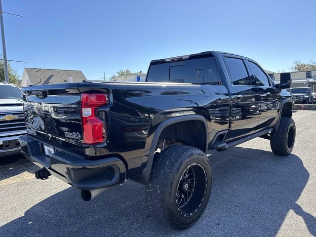 Used 2020 Chevrolet Silverado 2500 High Country w/ Technology Package image 6