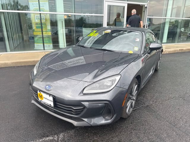 Used 2024 Subaru BRZ Limited RWD image 2