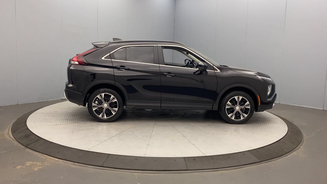 Used 2022 Mitsubishi Eclipse Cross AWD image 6