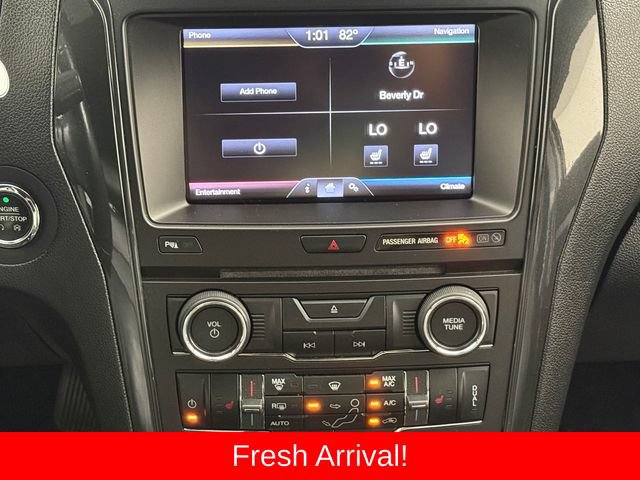 Used 2016 Ford Explorer XLT w/ Equipment Group 202A AWD/4WD image 24