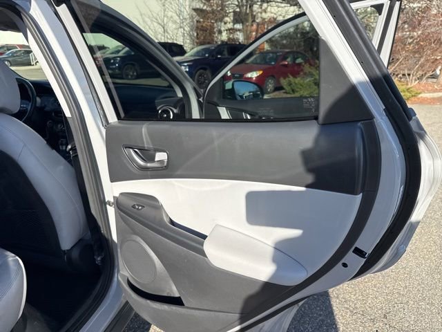 Certified 2023 Hyundai Kona Limited image 32
