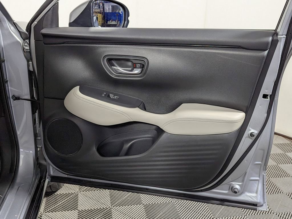 Used 2024 Honda HR-V EX-L image 26