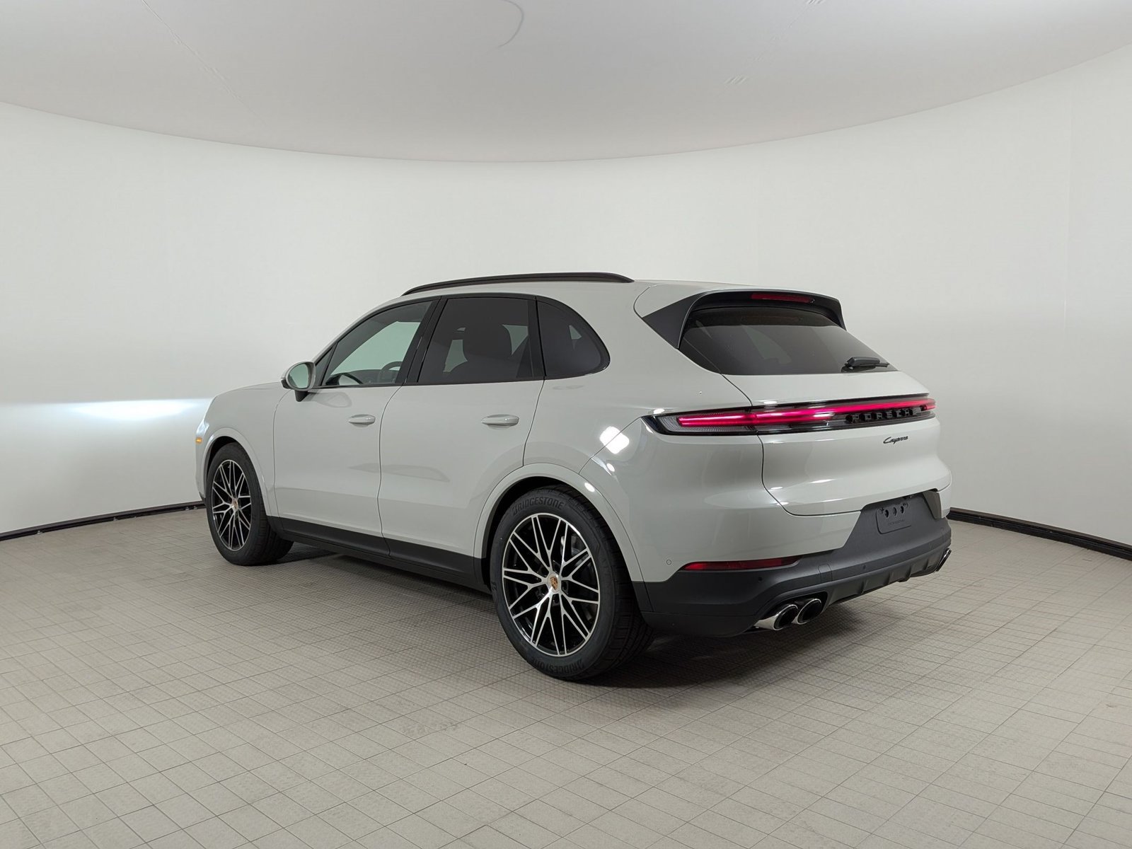 New 2026 Porsche Cayenne AWD/4WD image 3