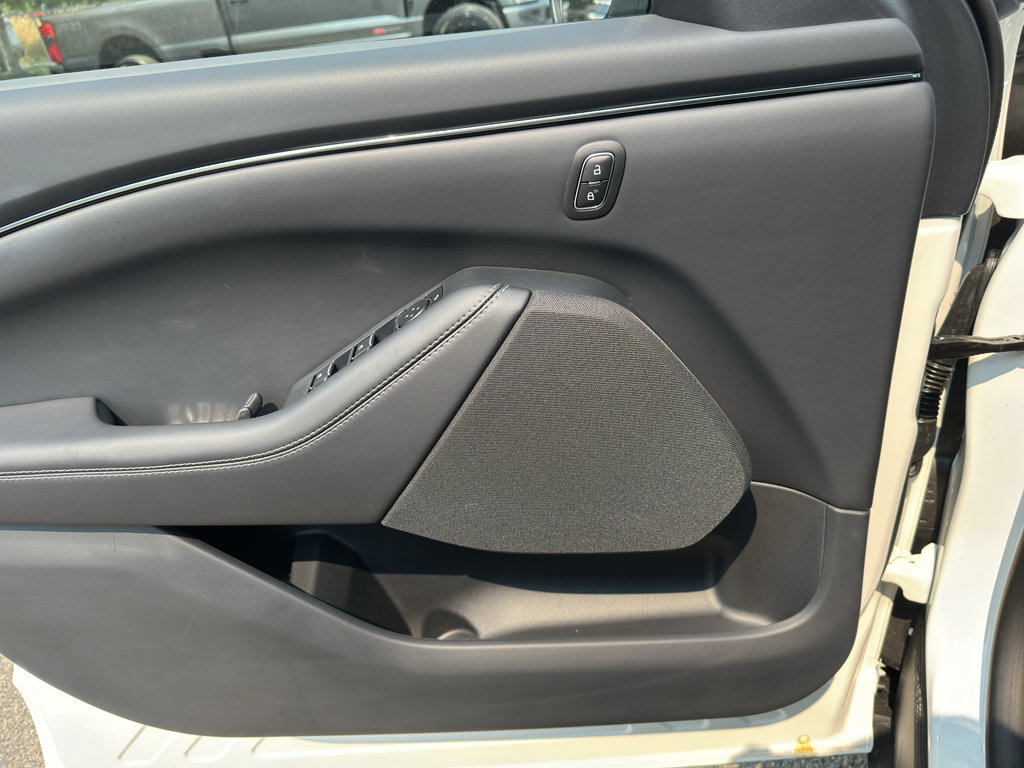 New 2026 Ford Mustang Mach-E Select w/ Interior Protection Package AWD/4WD image 9