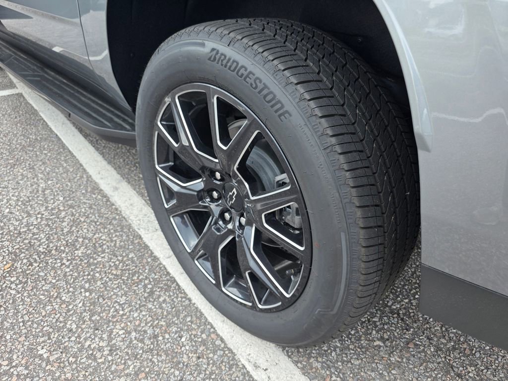 New 2026 Chevrolet Suburban RST w/ Comfort Package image 24