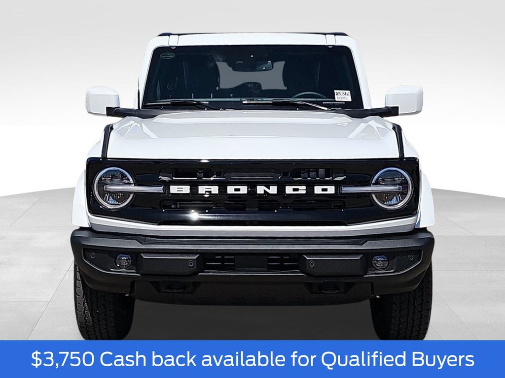 New 2026 Ford Bronco Outer Banks AWD/4WD image 8