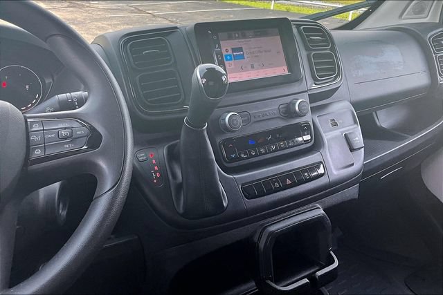 Used 2025 RAM ProMaster 2500 w/ U-Haul Equipment Group FWD image 9