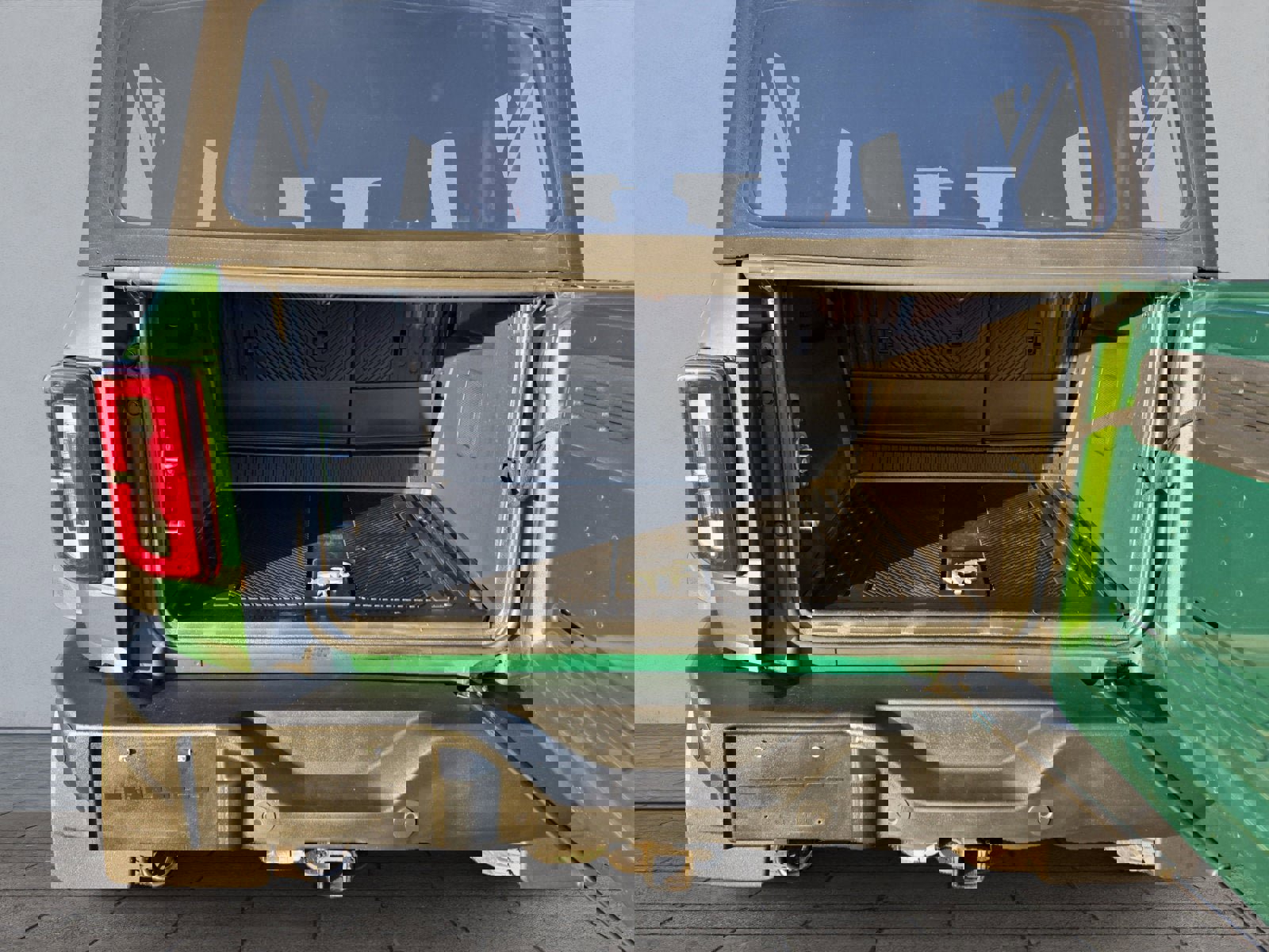 Certified 2023 Ford Bronco Big Bend w/ Sasquatch Package image 25