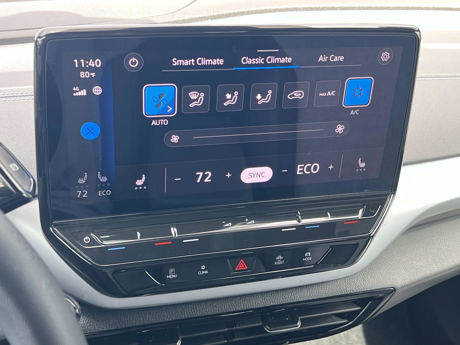 Used 2023 Volkswagen ID.4 Pro image 18