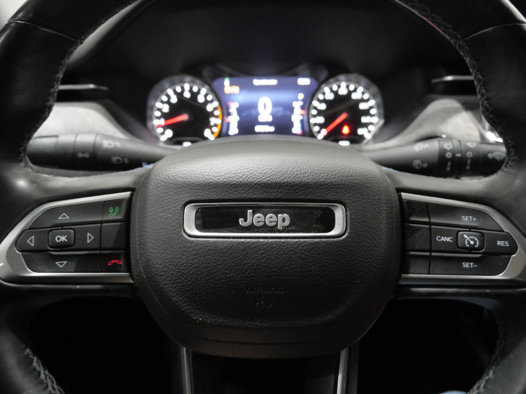 Used 2022 Jeep Compass Latitude w/ Convenience Group AWD/4WD image 16