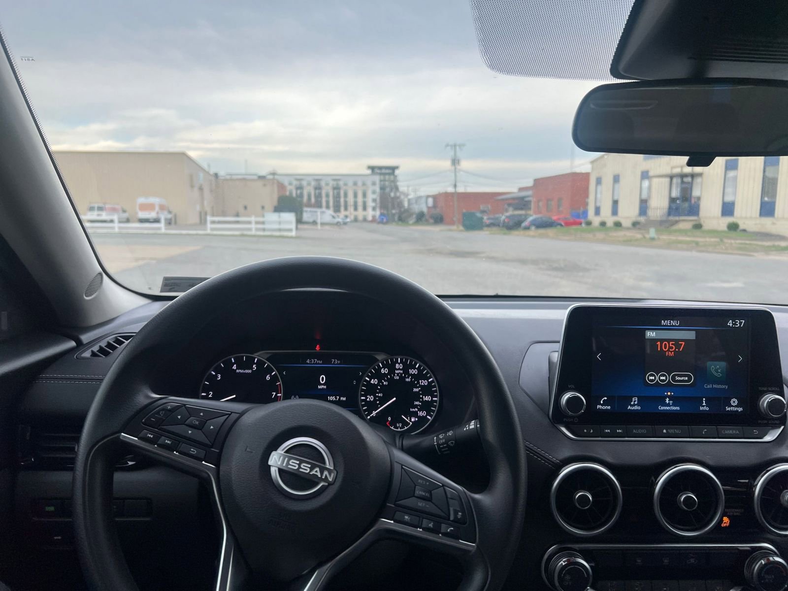 Used 2024 Nissan Sentra SV FWD image 32