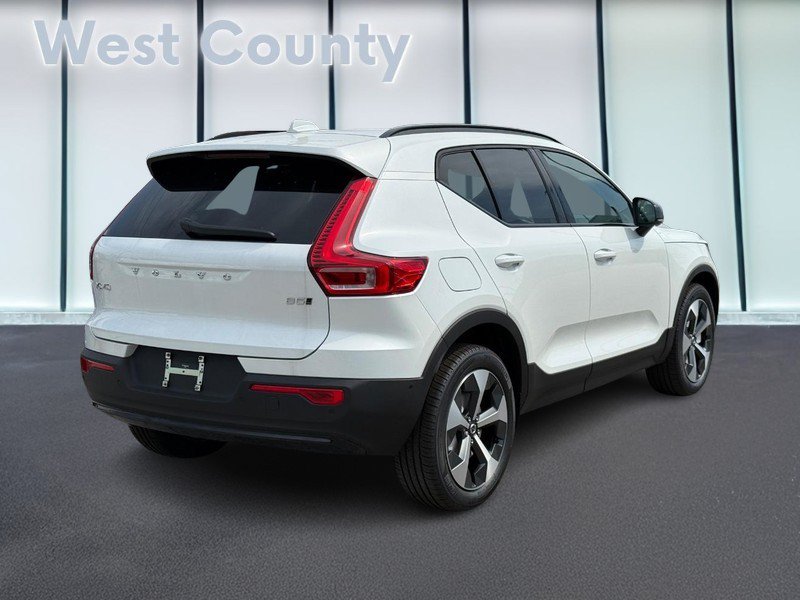 New 2026 Volvo XC40 B5 Plus w/ Protection Package Premier AWD/4WD image 3