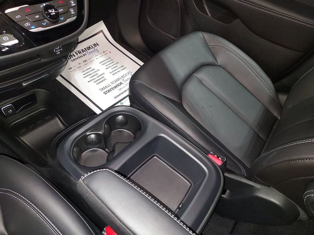 New 2026 Chrysler Pacifica Select w/ S Appearance Package image 26