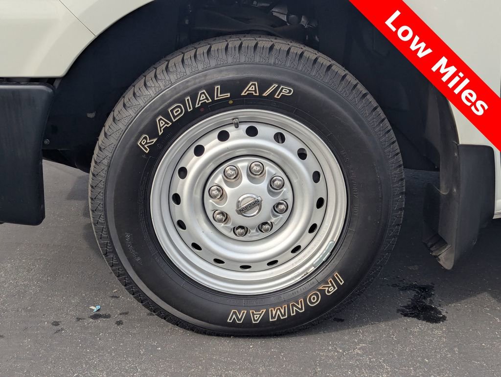 Used 2020 Nissan NV 3500 S image 10