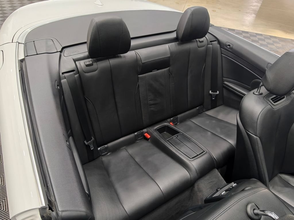 Used 2015 BMW 428i xDrive Convertible AWD/4WD image 25
