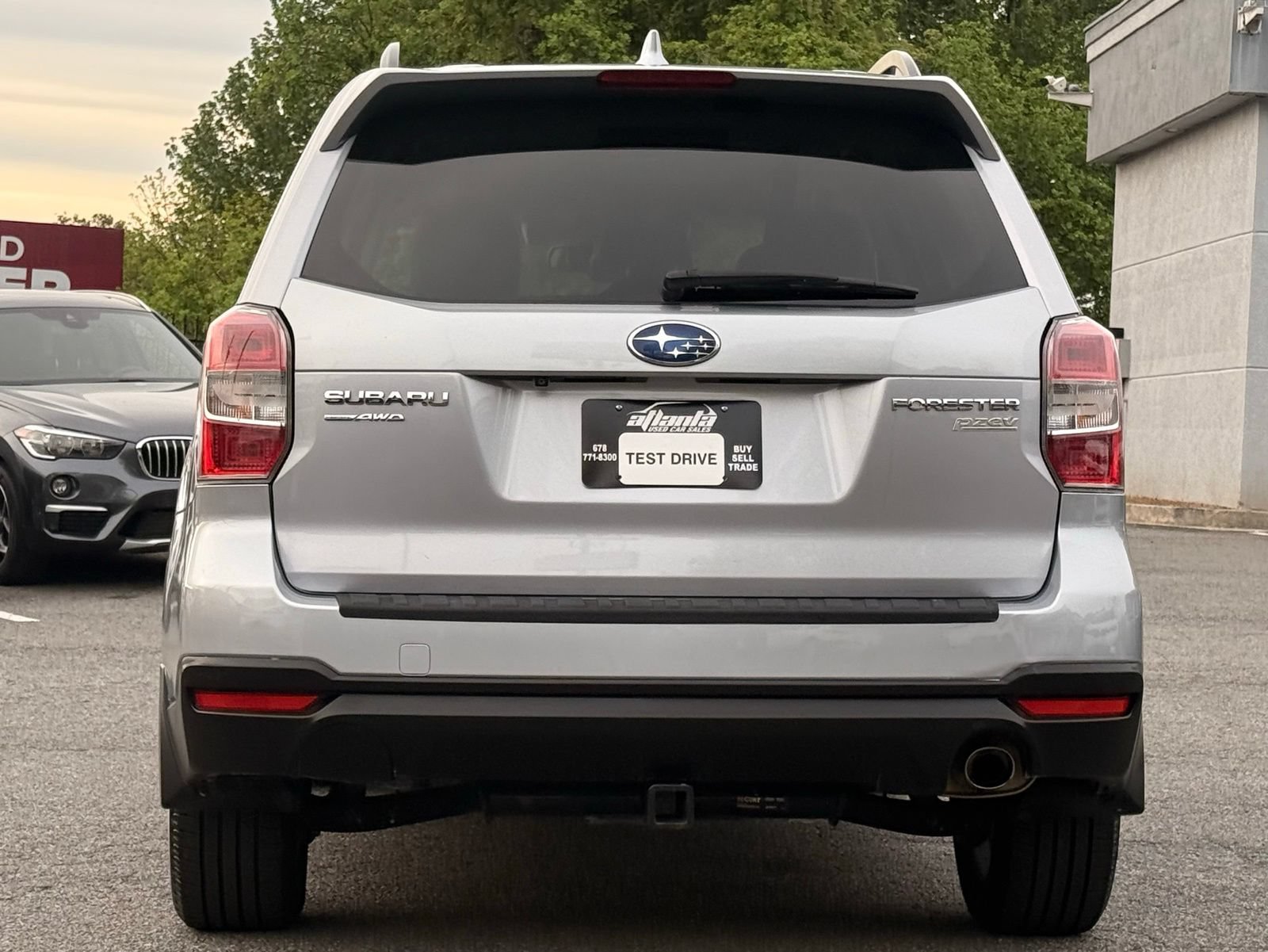 Used 2016 Subaru Forester 2.5i Limited AWD/4WD image 4
