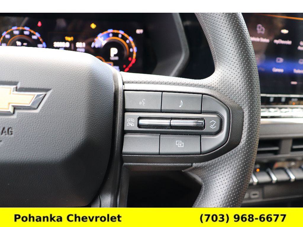 Certified 2026 Chevrolet Colorado W/T w/ WT Custom Package AWD/4WD image 13