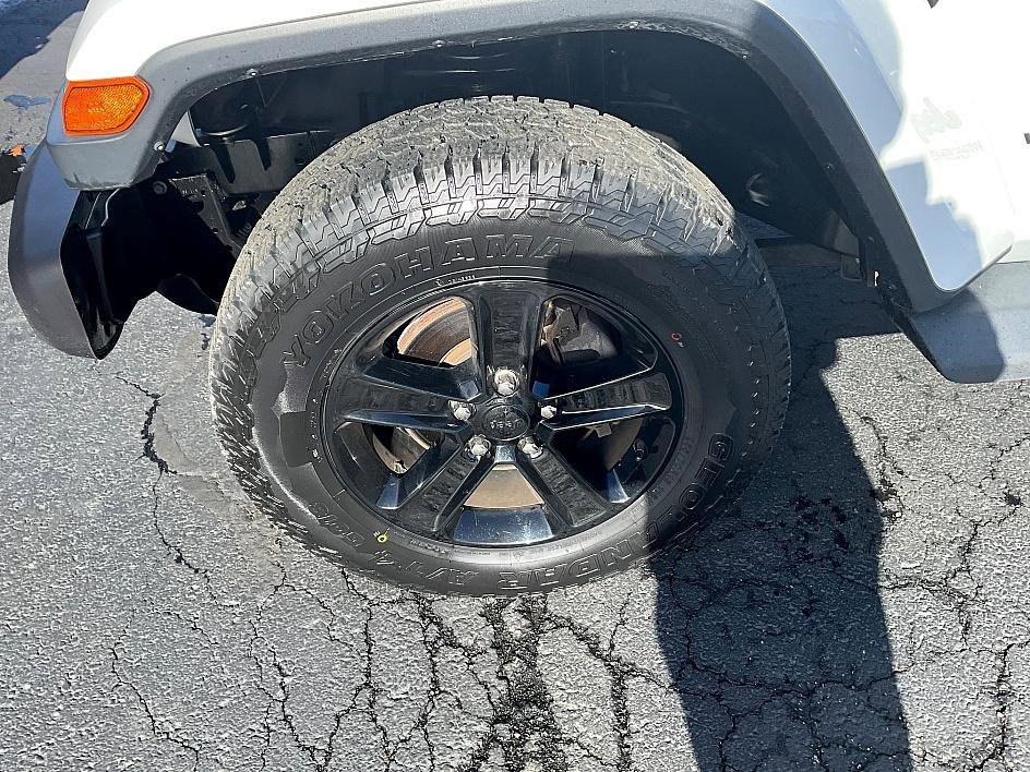 Used 2021 Jeep Wrangler Unlimited Sahara image 10