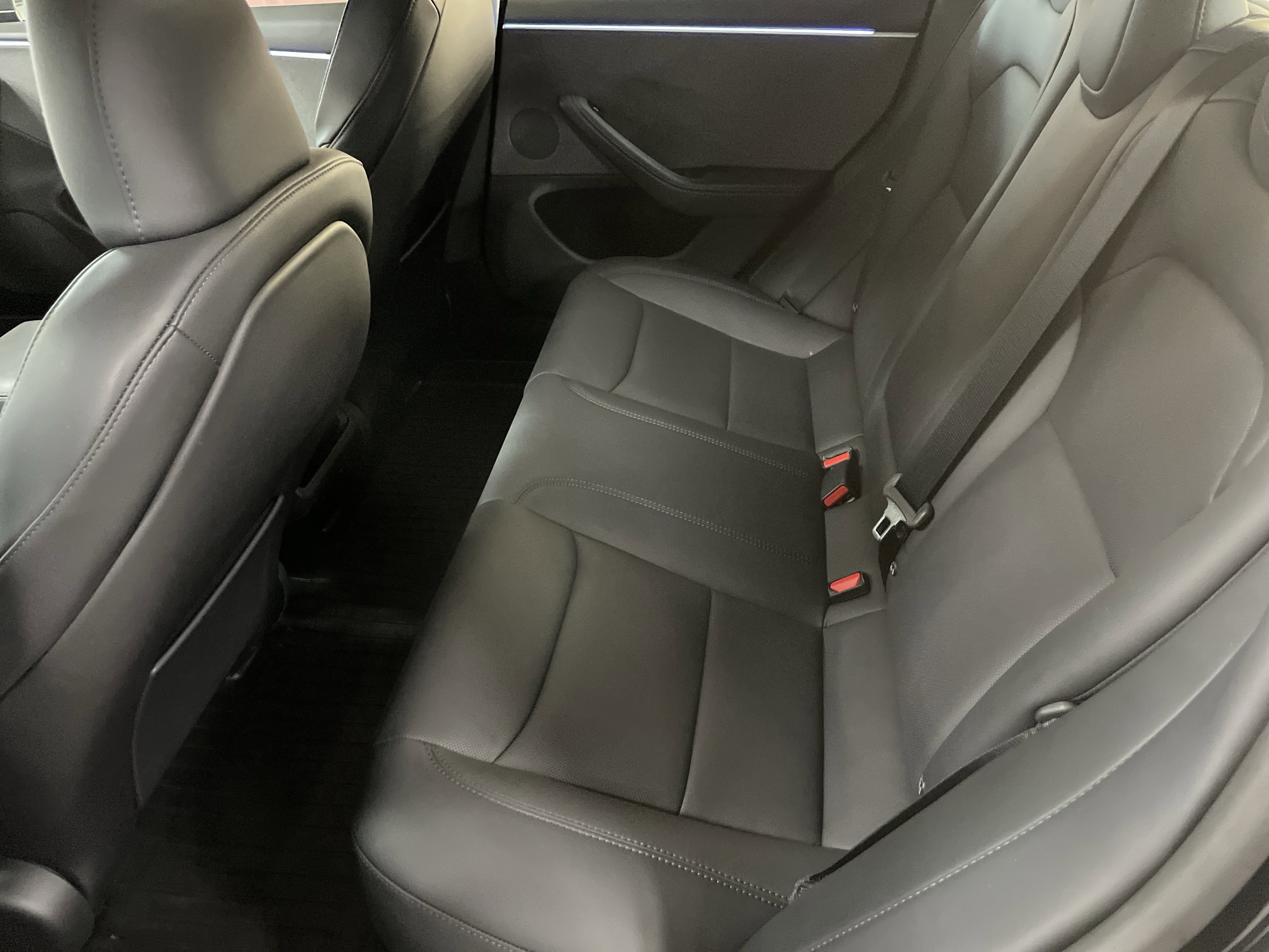 Used 2025 Tesla Model 3 Long Range image 32