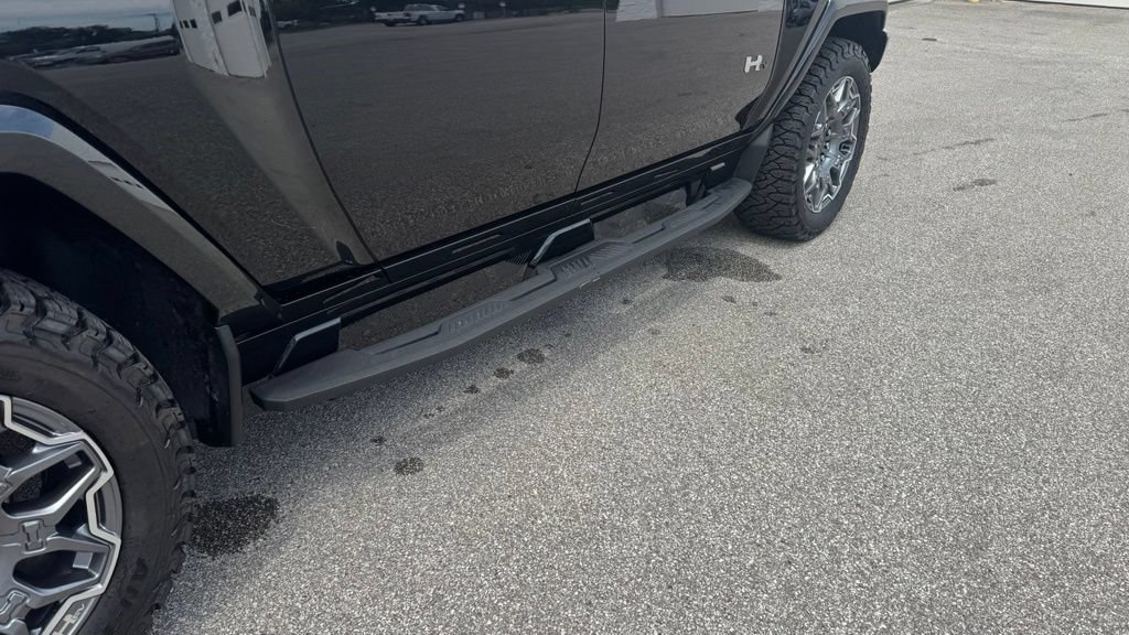 Used 2024 GMC Hummer EV 3X AWD/4WD image 7