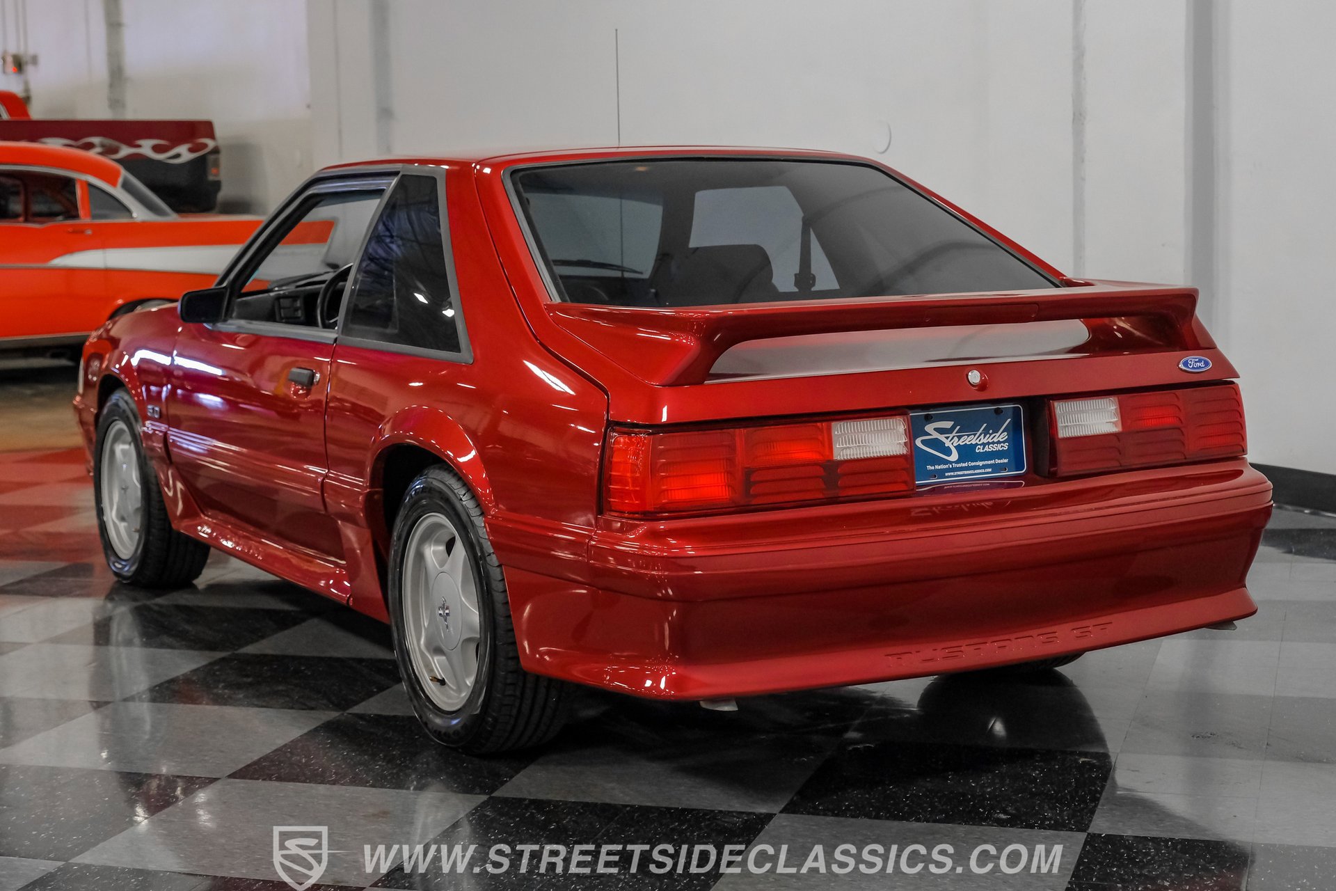 Used 1992 Ford Mustang GT image 9
