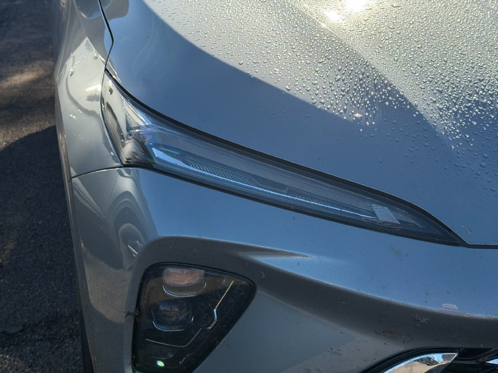 Used 2025 Buick Envision Avenir AWD/4WD image 11