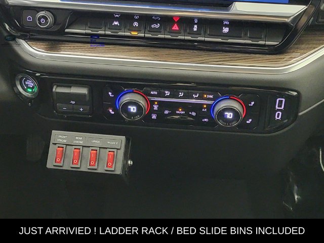 Used 2025 Chevrolet Silverado 1500 RST w/ Redline Edition AWD/4WD image 23