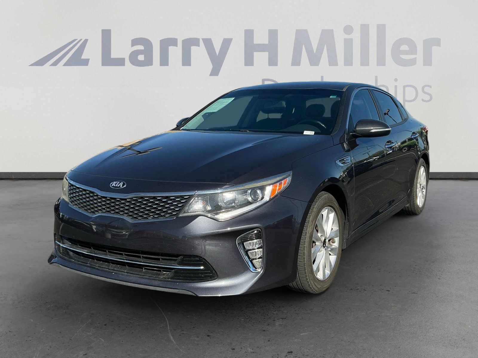 Used 2018 Kia Optima S