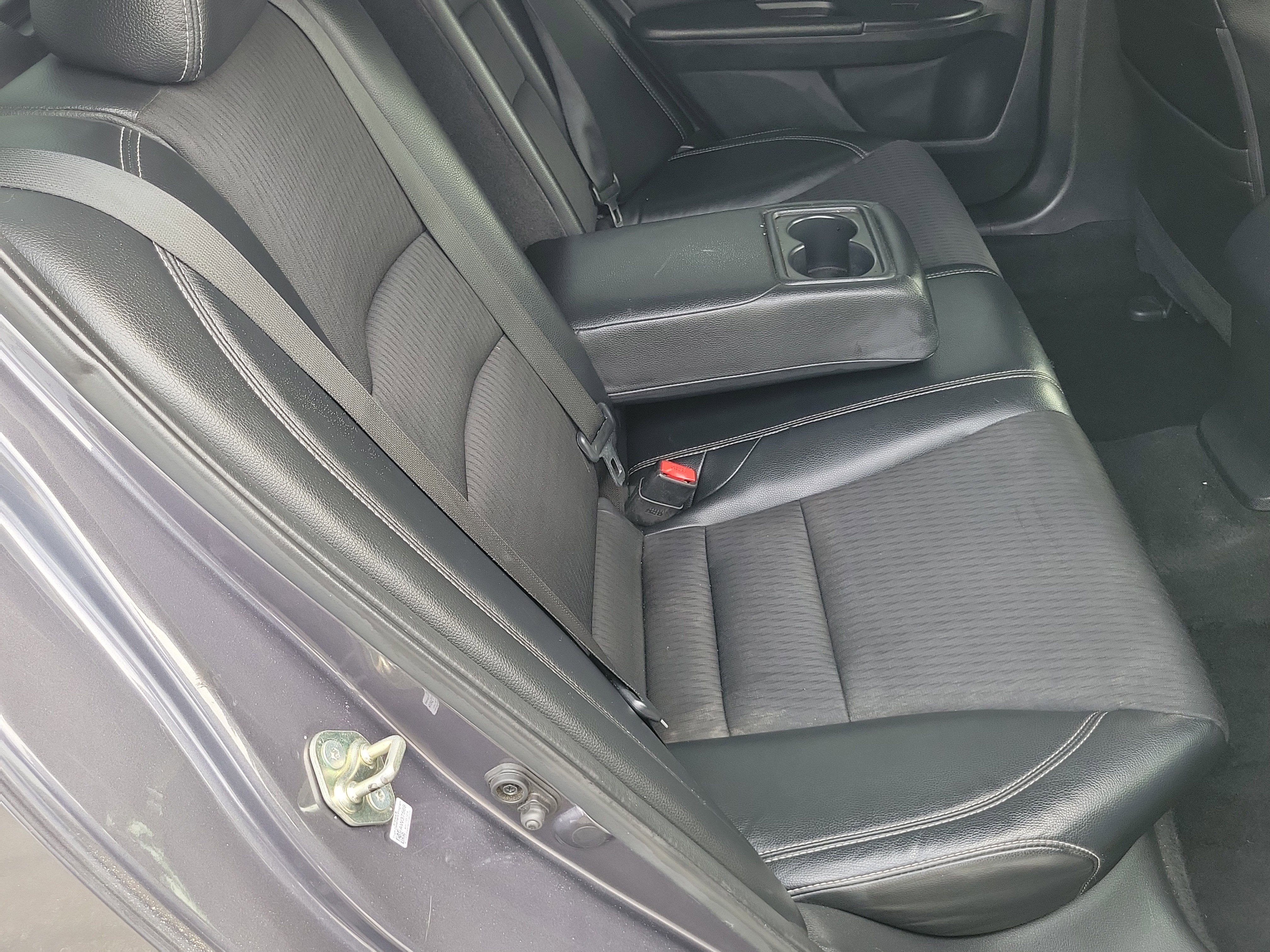 Used 2017 Honda Accord Sport image 24