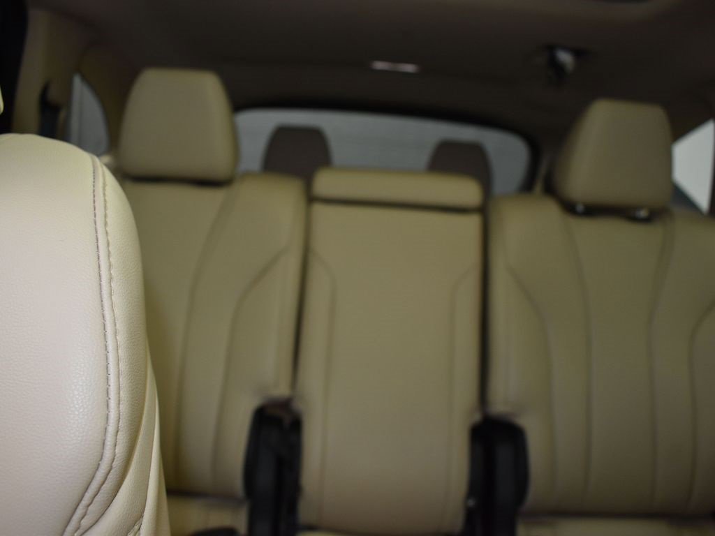 Used 2023 Acura MDX FWD image 27