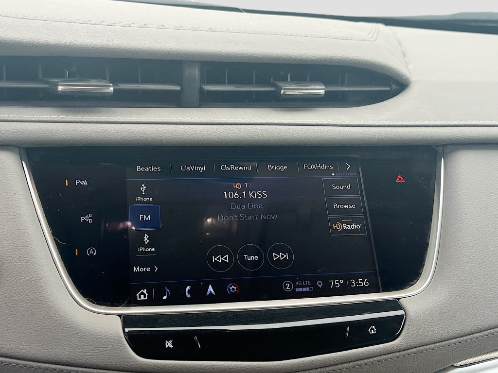 Used 2024 Cadillac XT5 Premium Luxury w/ Technology Package FWD image 15
