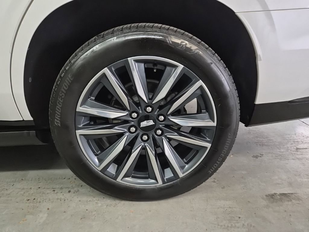 Used 2021 Cadillac Escalade Sport Platinum w/ Heavy-Duty Trailer Package image 9