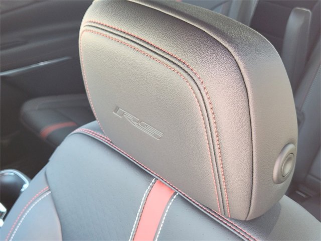 New 2026 Chevrolet Traverse RS w/ LPO, Floor Liner Package image 13