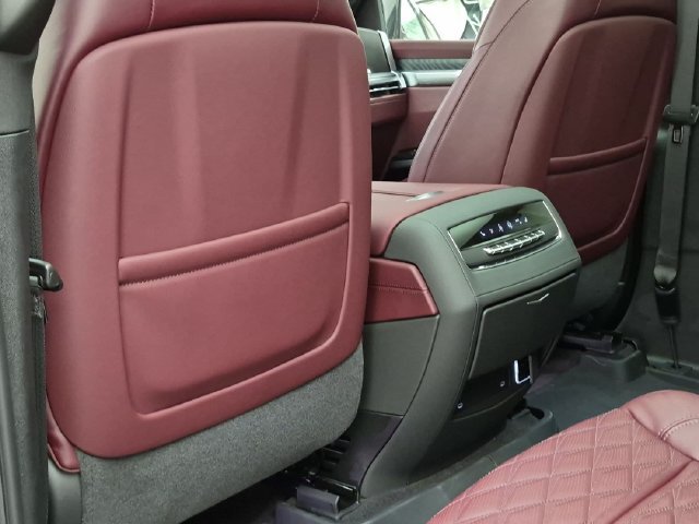 New 2026 Cadillac Escalade ESV Luxury w/ Touring Package AWD/4WD image 23