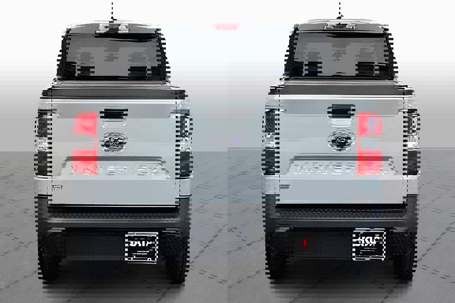 Used 2022 Ford Maverick XL image 5