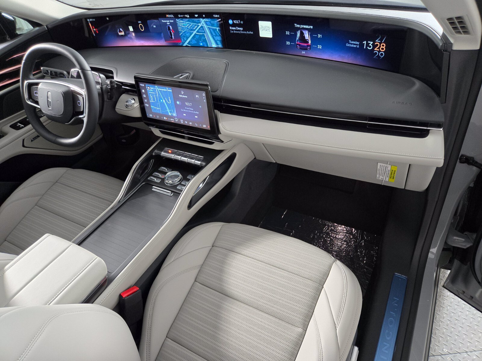 New 2026 Lincoln Nautilus Reserve w/ Jet Appearance Package AWD/4WD image 21