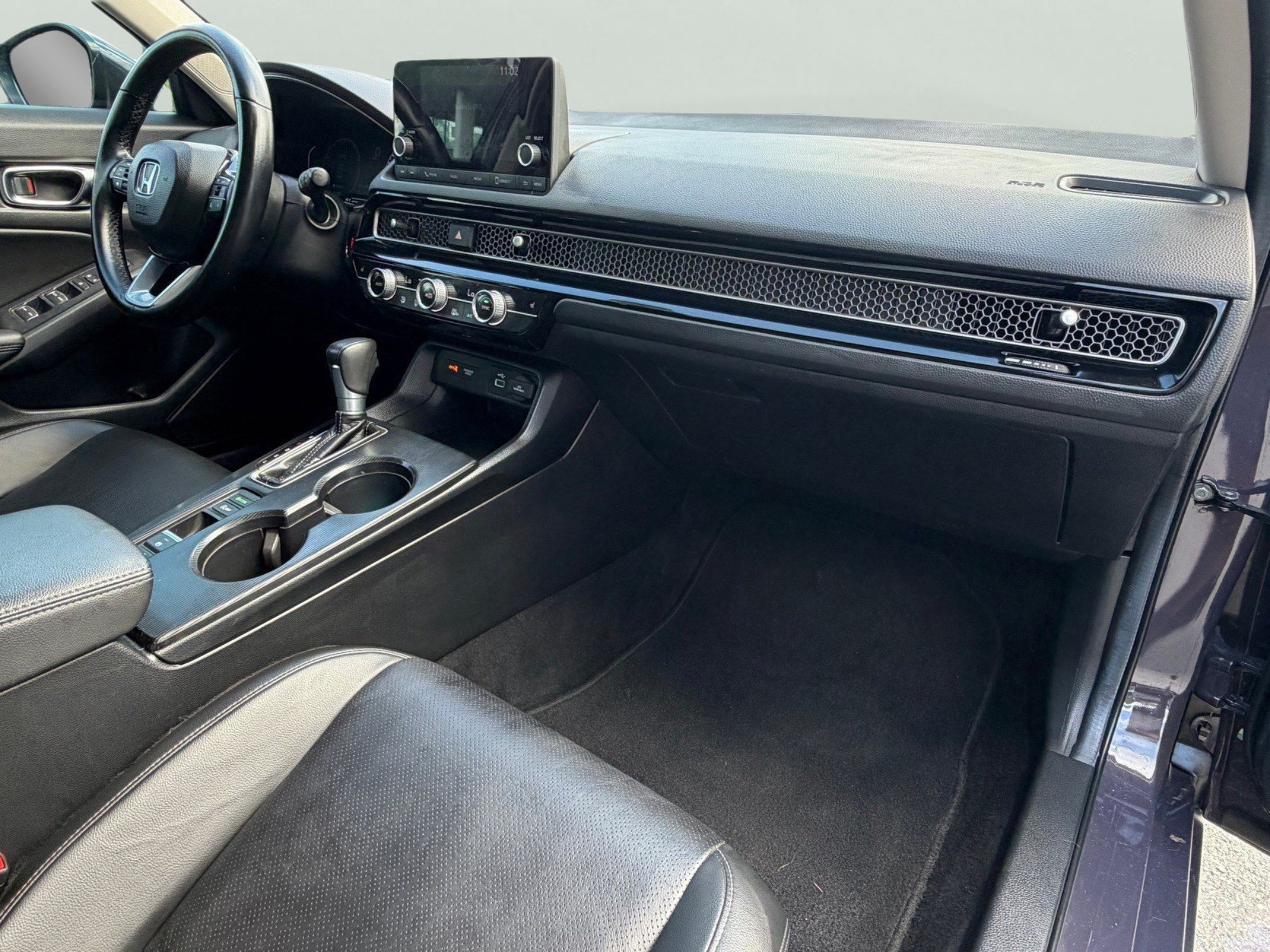 Used 2024 Honda Civic EX-L image 16