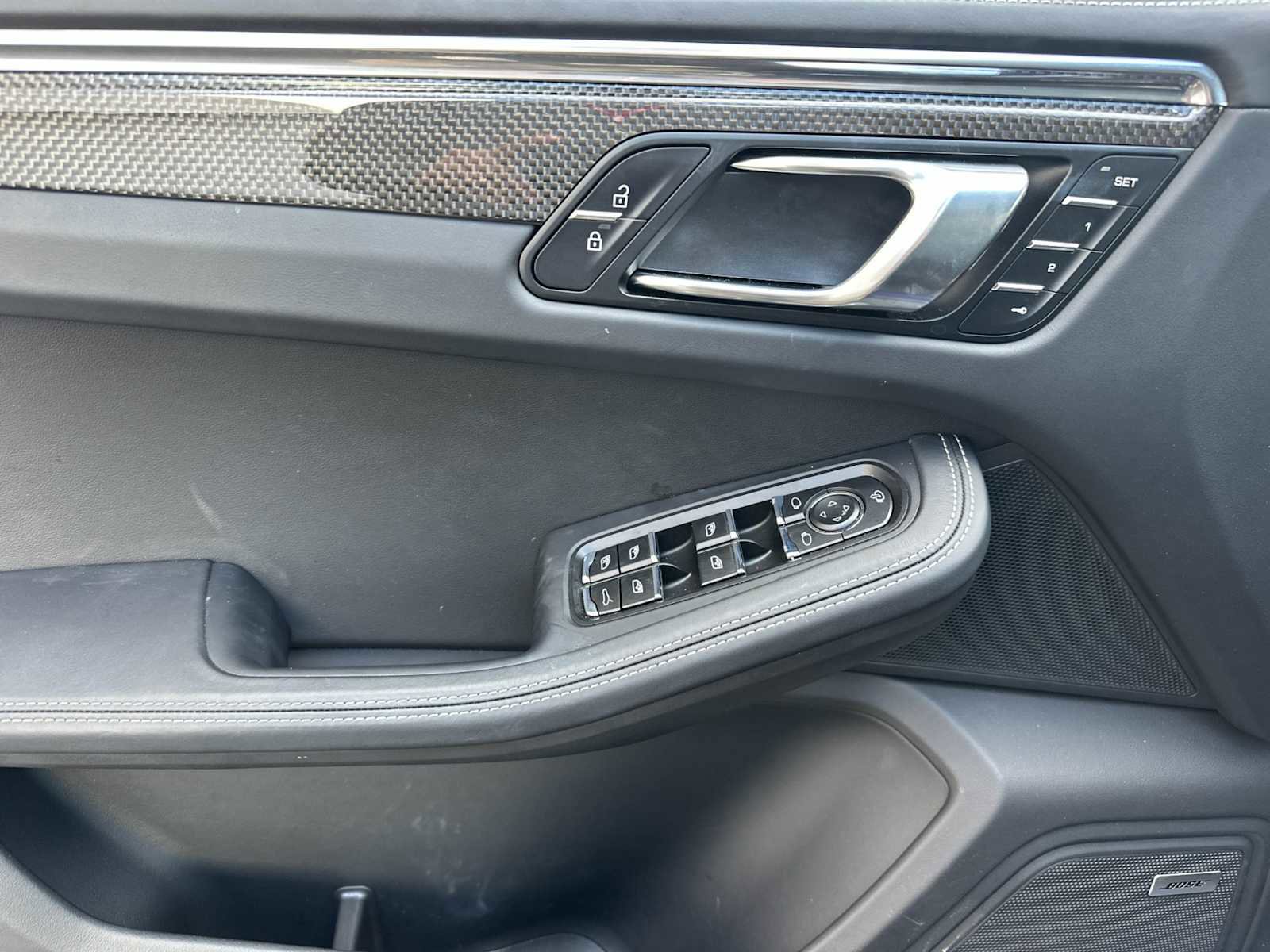 Used 2025 Porsche Macan GTS image 12