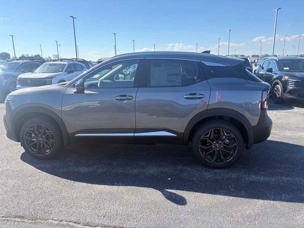 New 2027 Nissan Kicks SR FWD image 6