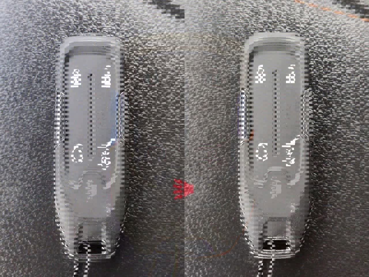 Used 2023 GMC Acadia AT4 w/ Technology Package image 37