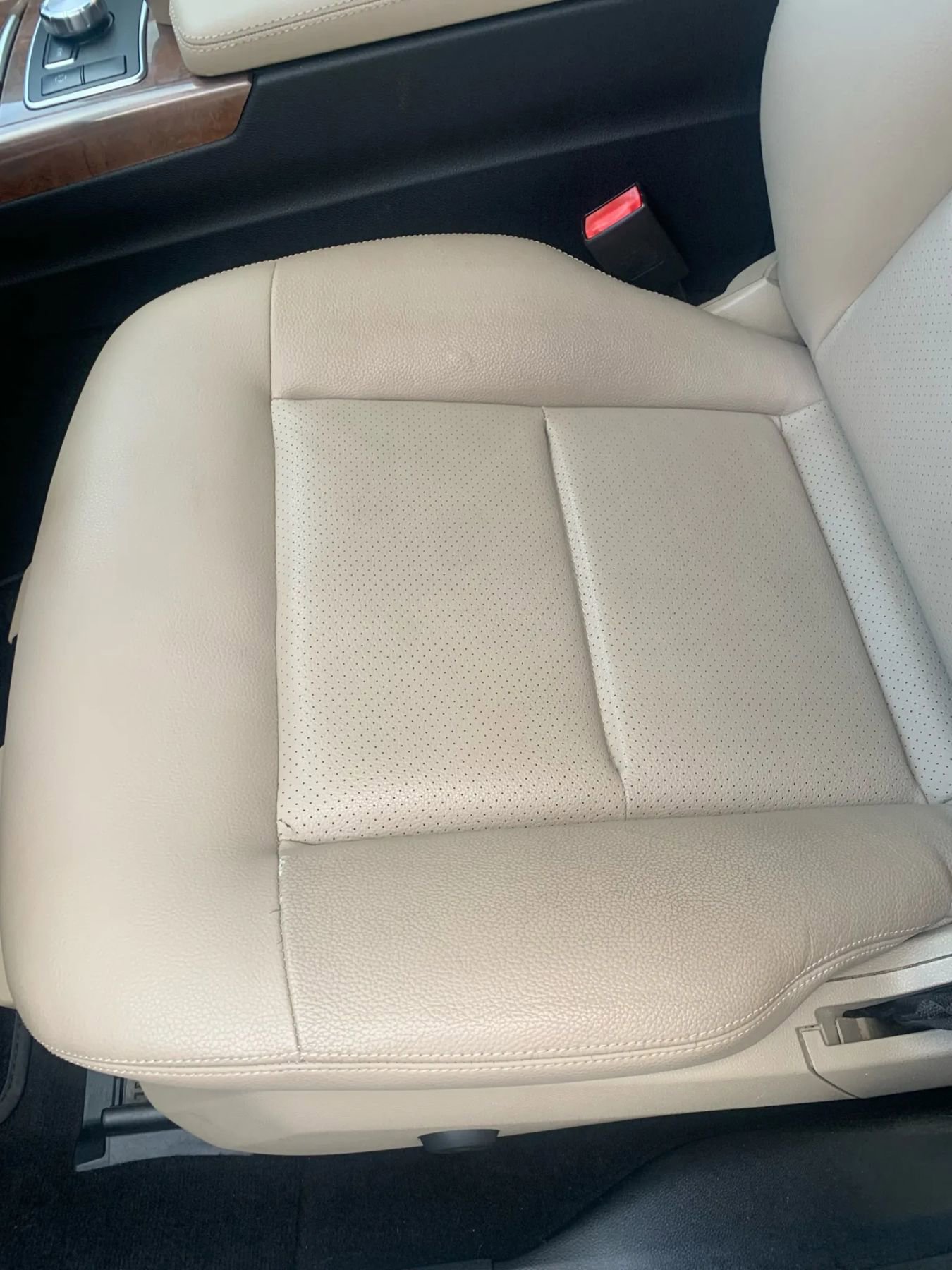 Used 2013 Mercedes-Benz E 350 Sedan image 11