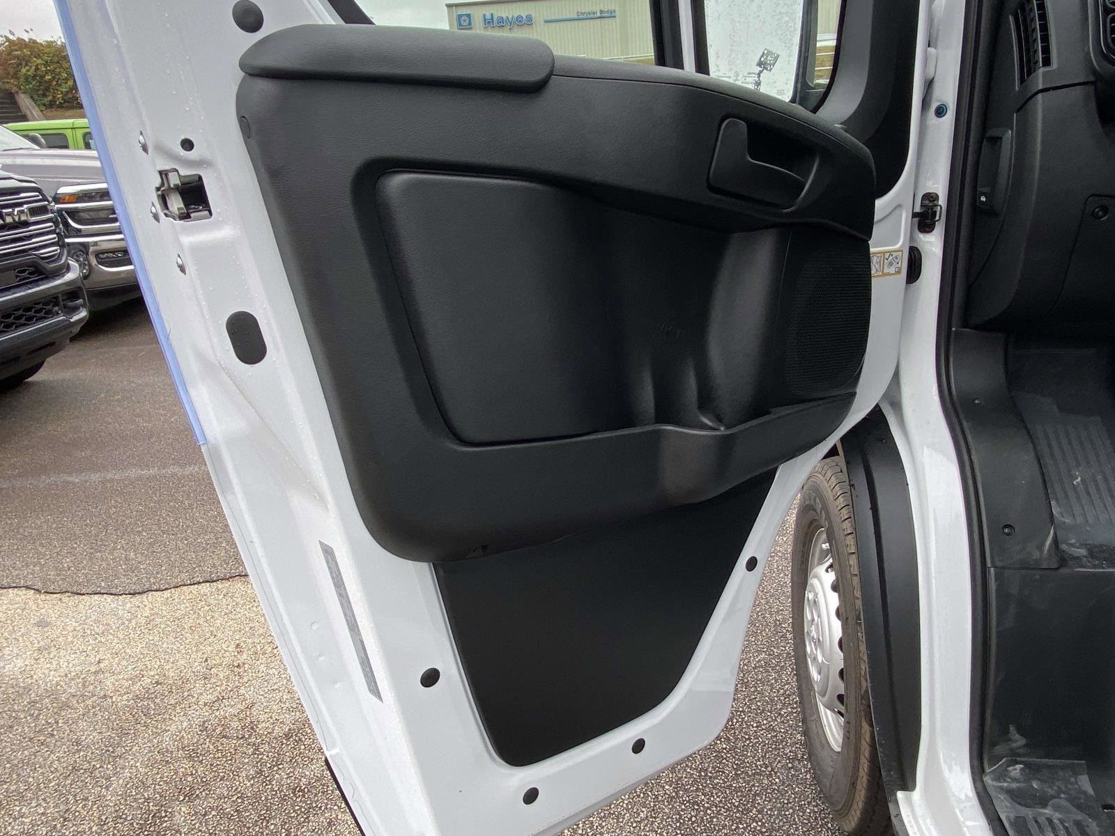New 2026 RAM ProMaster 1500 w/ Safety Group FWD image 11